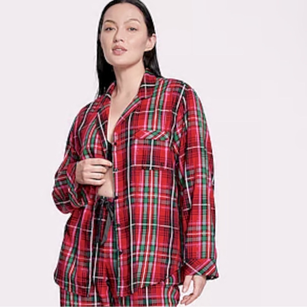 Victoria’s Secret Red Plaid Button-Up Pajama Long Sleeve Top Size Small